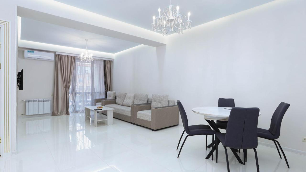 Stay Inn-Apartments On Koghbatsi 16 Yerevan Exterior photo