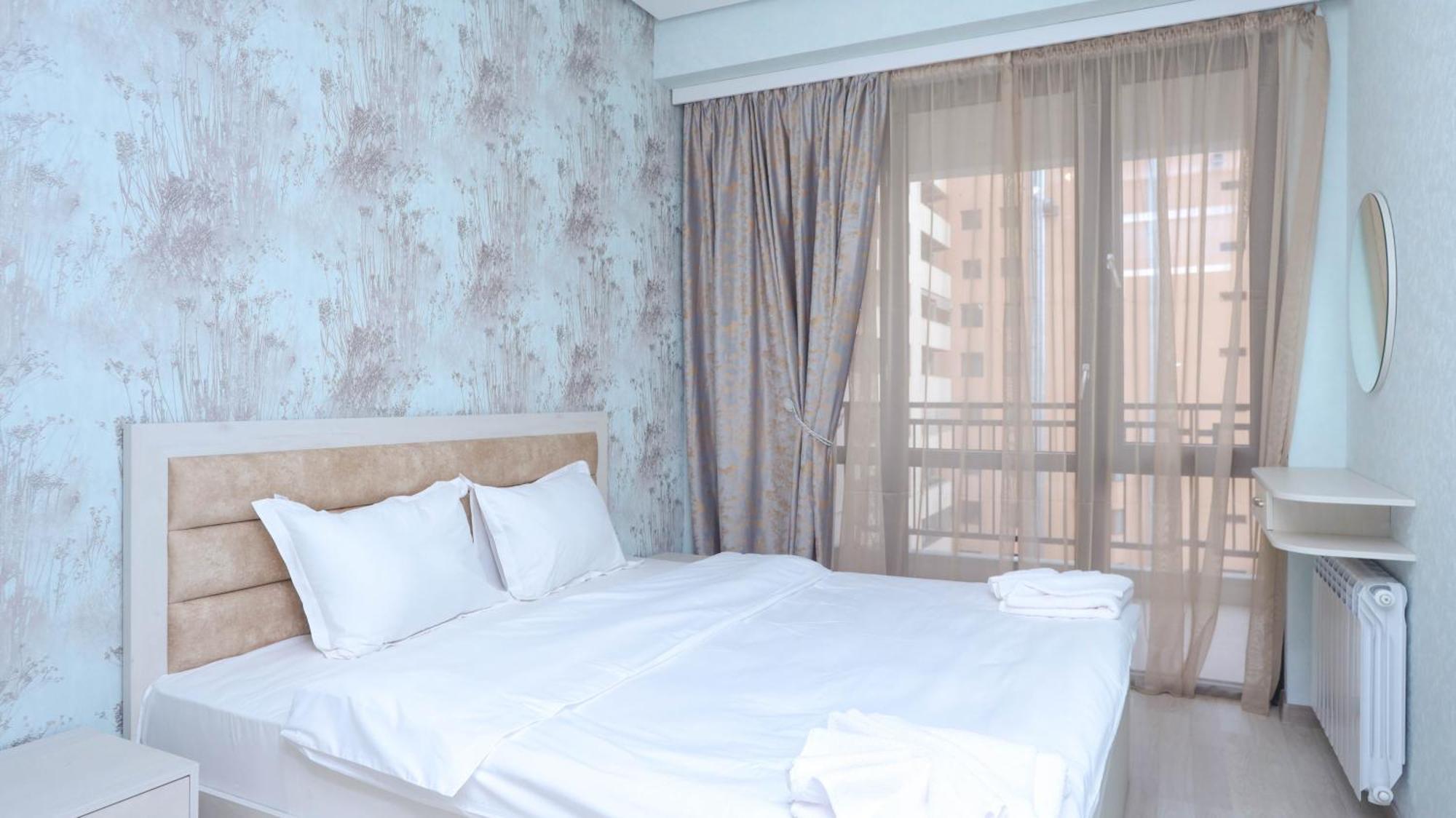 Stay Inn-Apartments On Koghbatsi 16 Yerevan Exterior photo