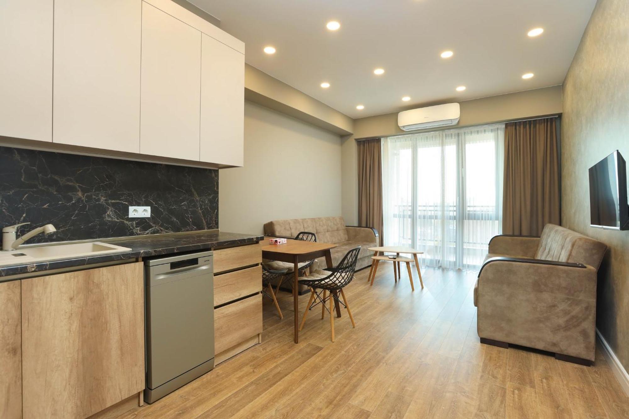 Stay Inn-Apartments On Koghbatsi 16 Yerevan Exterior photo