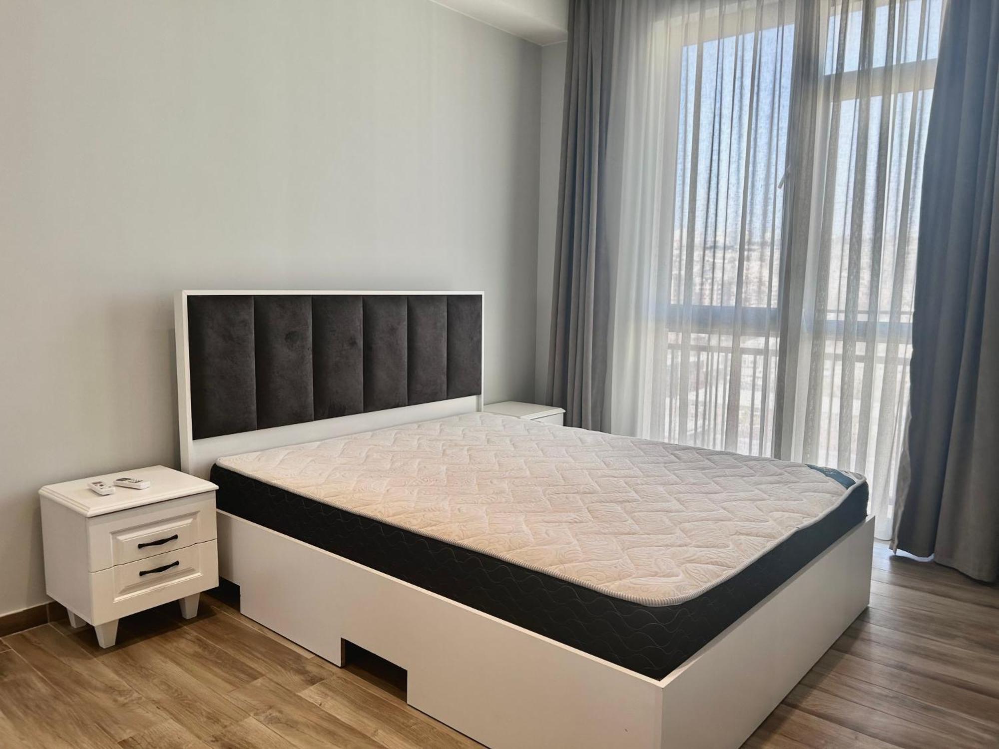 Stay Inn-Apartments On Koghbatsi 16 Yerevan Exterior photo