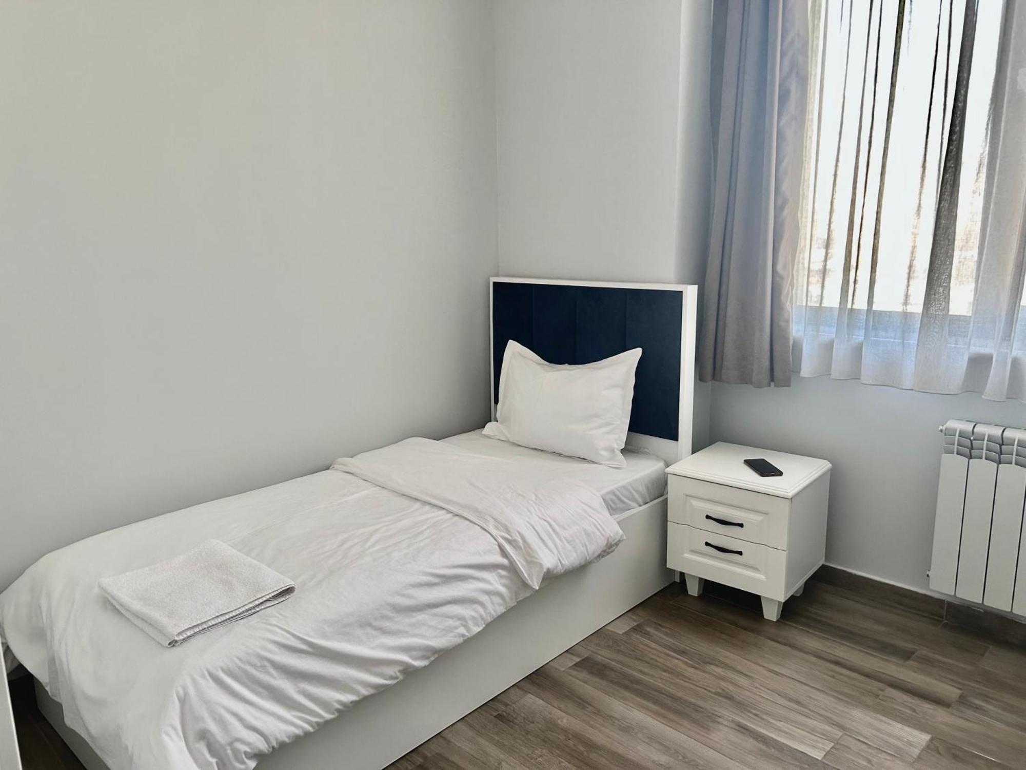 Stay Inn-Apartments On Koghbatsi 16 Yerevan Room photo