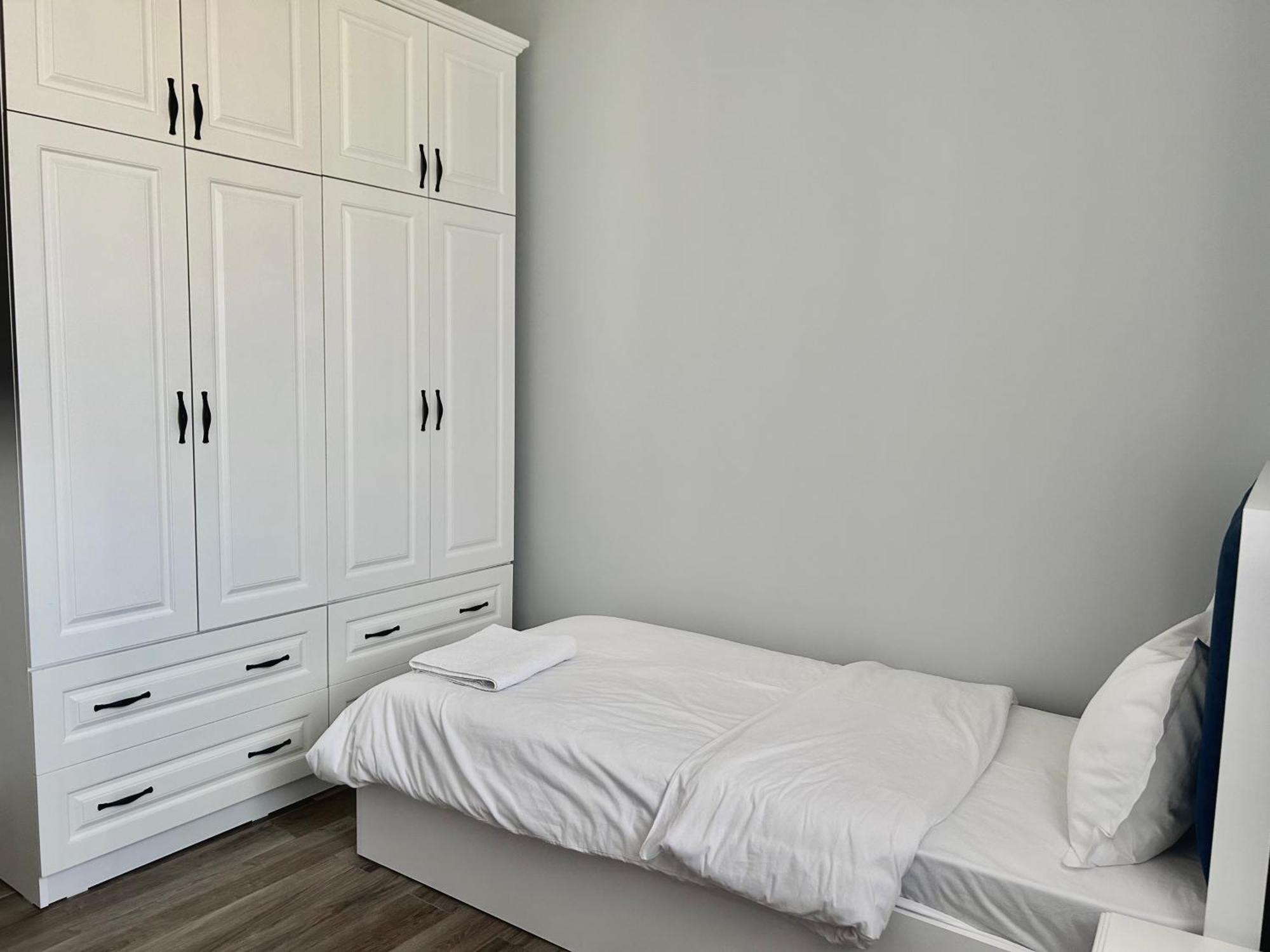 Stay Inn-Apartments On Koghbatsi 16 Yerevan Room photo