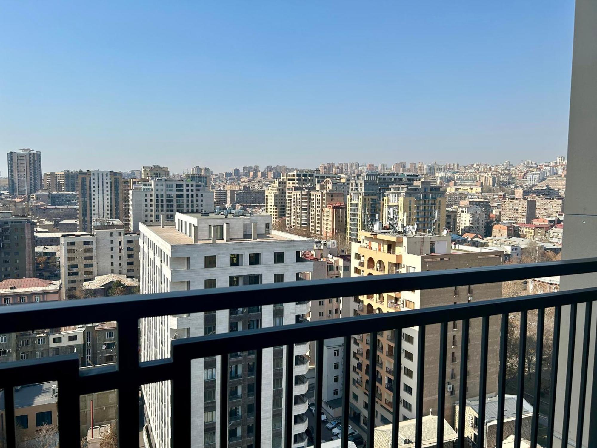Stay Inn-Apartments On Koghbatsi 16 Yerevan Exterior photo